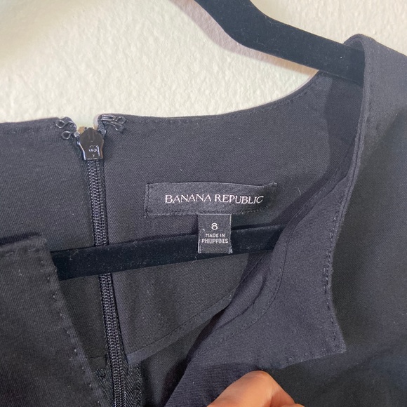 Banana Republic Fitted Stretch Flutter Dress - Picture 4 of 7